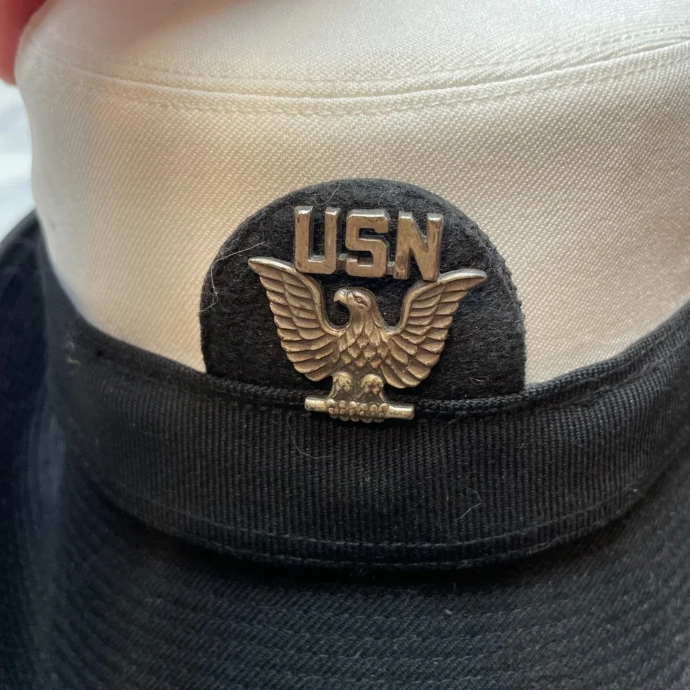 DSCP Womens Military Service Hat Size 22.5 White USN Insignia Nautical